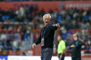 世俱杯-媒体人:云南玉昆这场赛前鼓劲鼓大发了,最后导致球员心态失衡