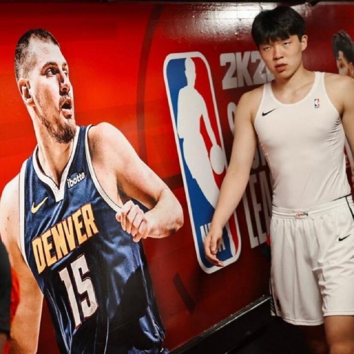 4天连打詹库哈，20天打完流量队！杨瀚森的NBA第一课，有点超纲了