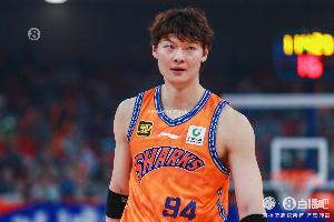 2025世界俱乐部杯-里程“悲”！王哲林8中5拿到16分8板 总得分9702分升至历史第6