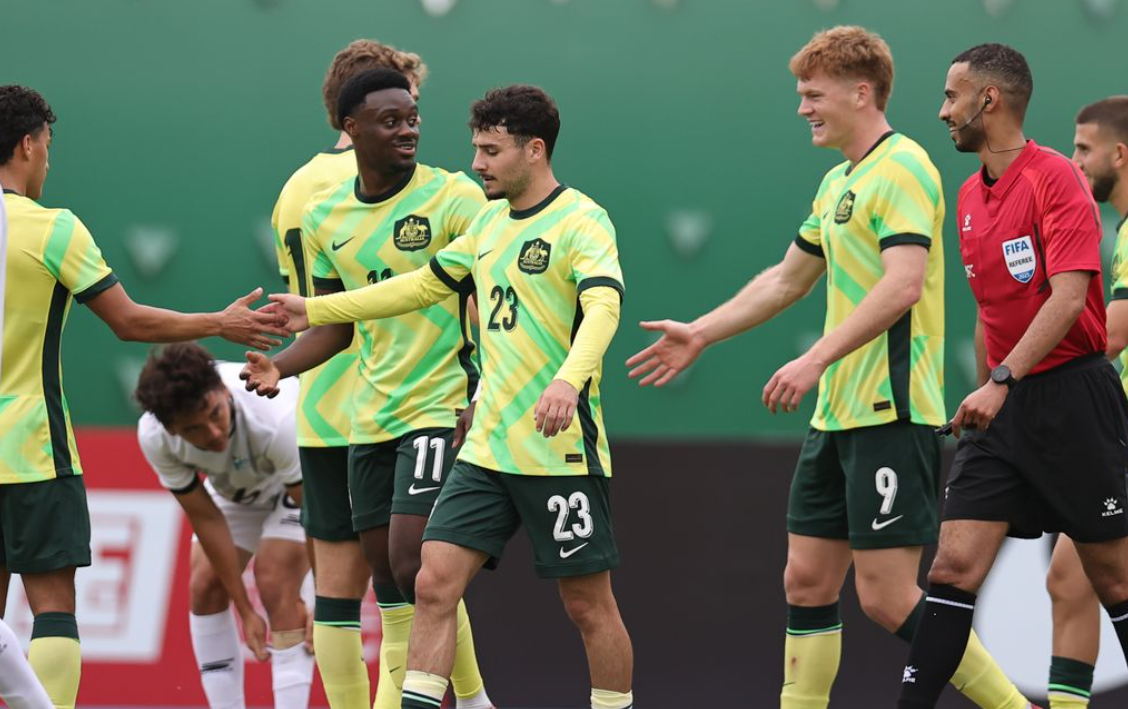 FIFA Club World Cup-14-0!8-1!亚洲杯一夜6场惨案,日韩澳伊全胜,中国男足形势不妙