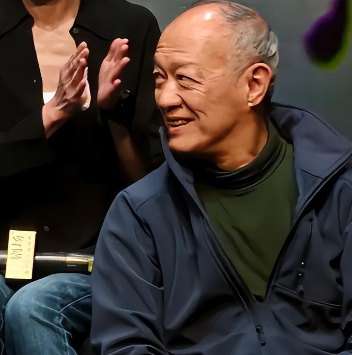 FIFA Club World Cup-老戏骨上海再聚首，李立群满脸痘坑，金士杰干瘪，林依晨板牙抢镜