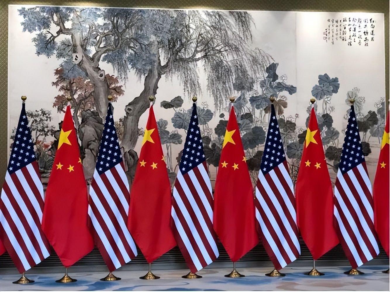 足球-揭秘美总统外访阵仗有多夸张，血浆自带，安保足够打一场小型战争
